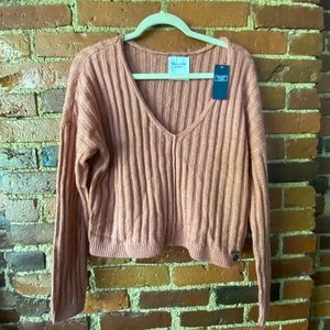 Abercrombie & Fitch Crop V-Neck Sweater